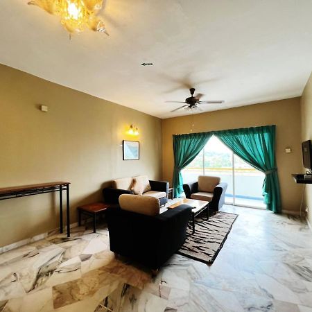 Maya Apartment Bay View Villas Port Dickson Exterior photo