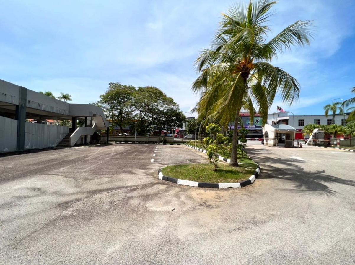 Maya Apartment Bay View Villas Port Dickson Exterior photo