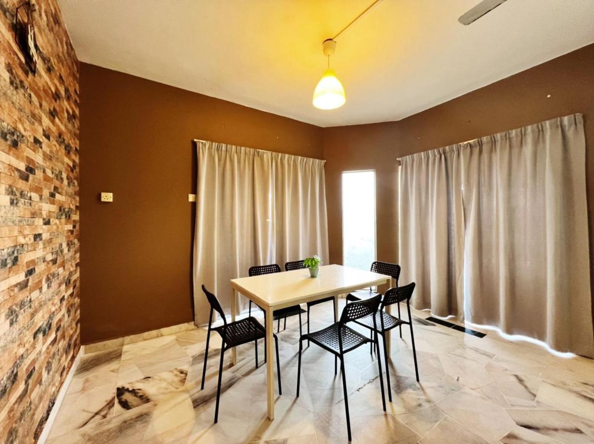 Maya Apartment Bay View Villas Port Dickson Exterior photo