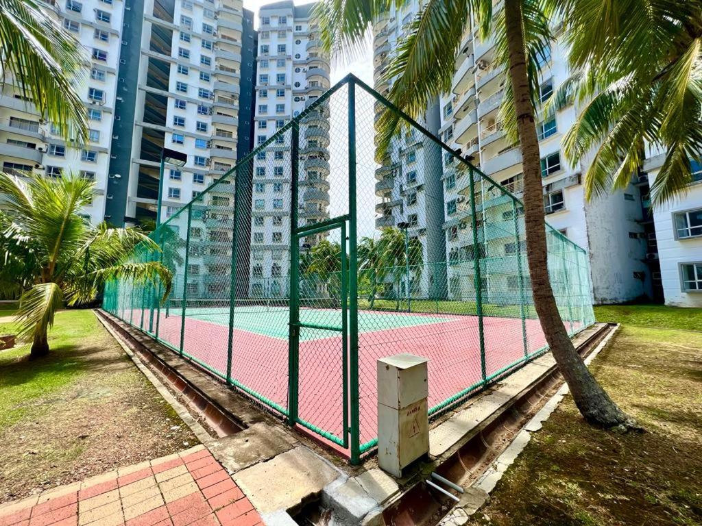 Maya Apartment Bay View Villas Port Dickson Exterior photo
